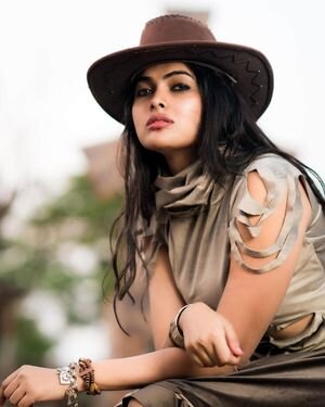 Divi Vadthya Latest Photos | Picture 1855044