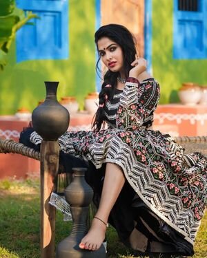 Divi Vadthya Latest Photos | Picture 1855056