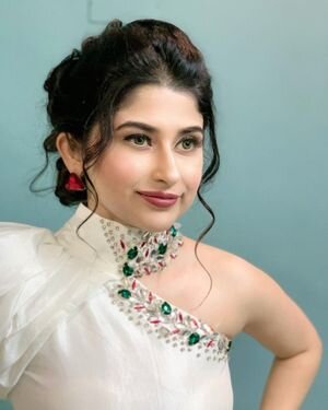 Saba Khan Latest Photos | Picture 1854737