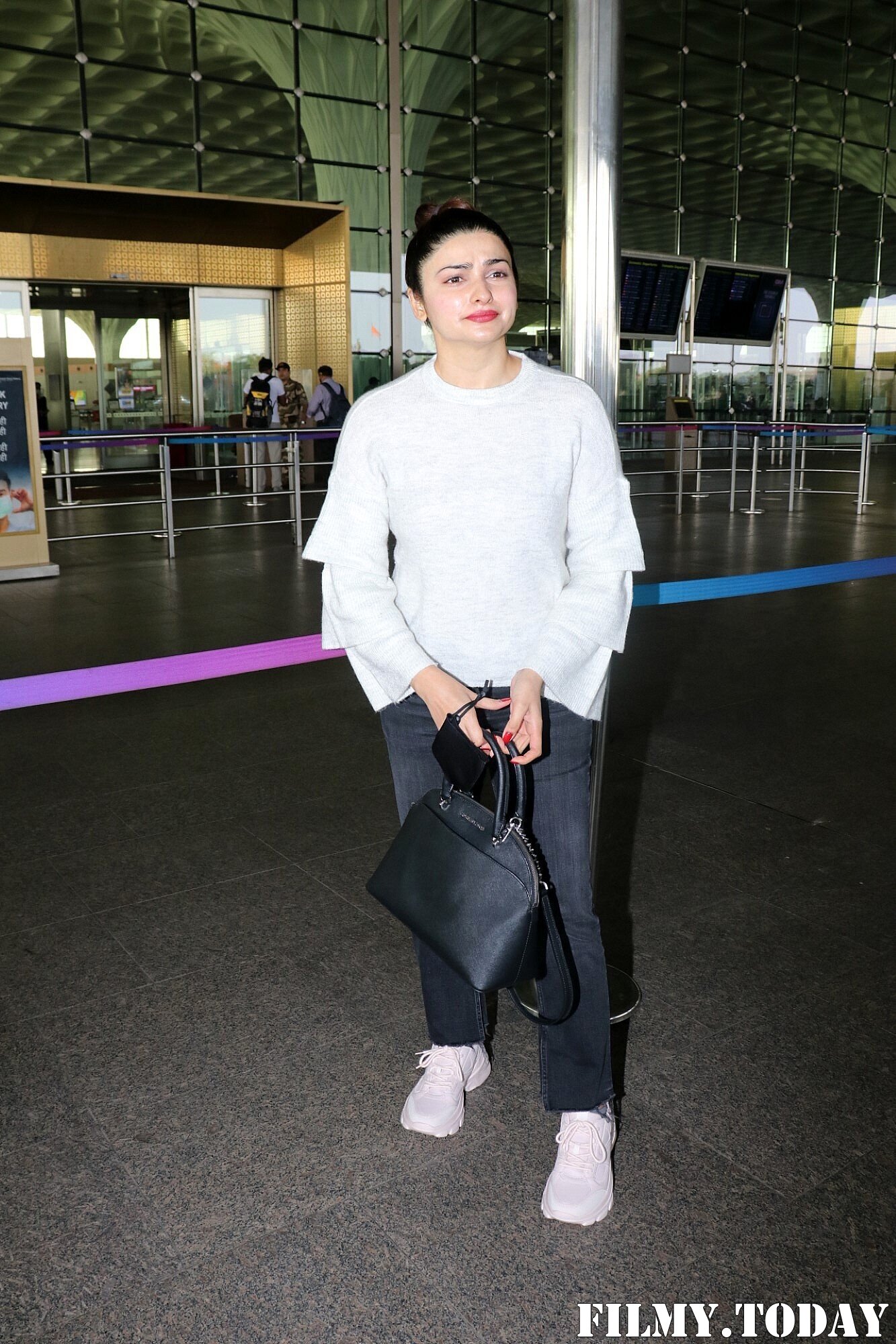 Prachi Desai - Photos: Celebs Spotted At Airport | Picture 1855555