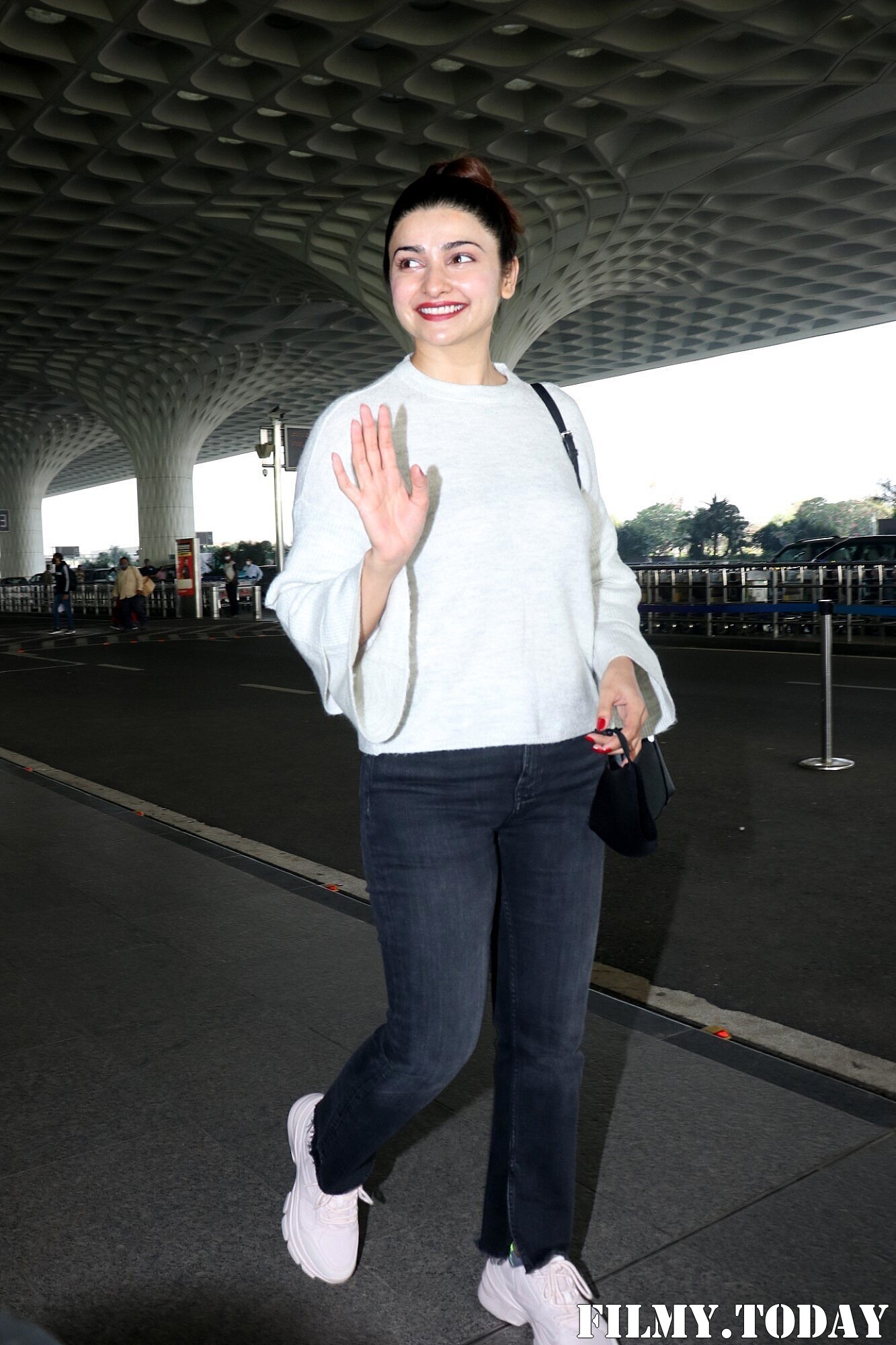 Prachi Desai - Photos: Celebs Spotted At Airport | Picture 1855559
