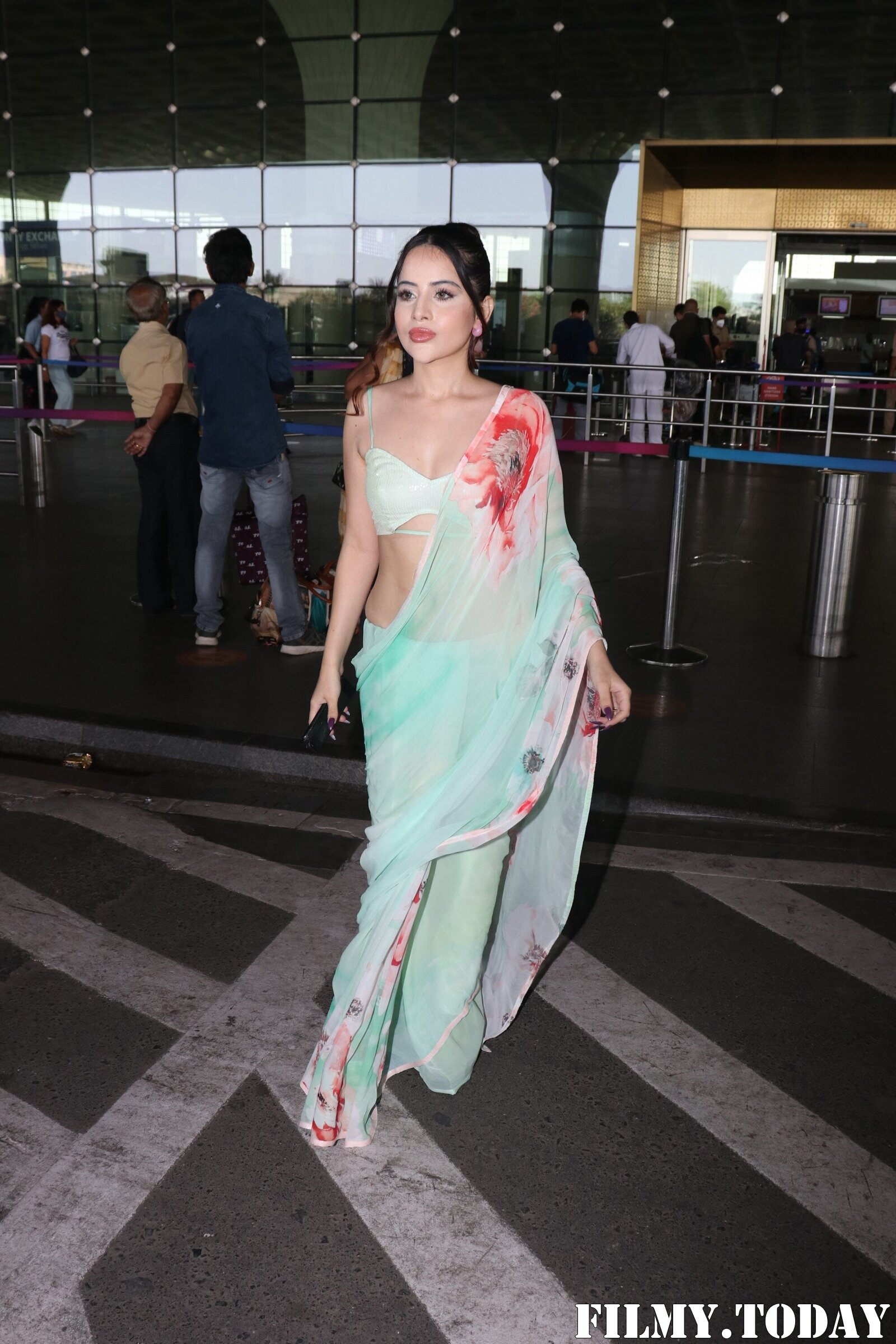 Urfi Javed - Photos: Celebs Spotted At Airport | Picture 1867373