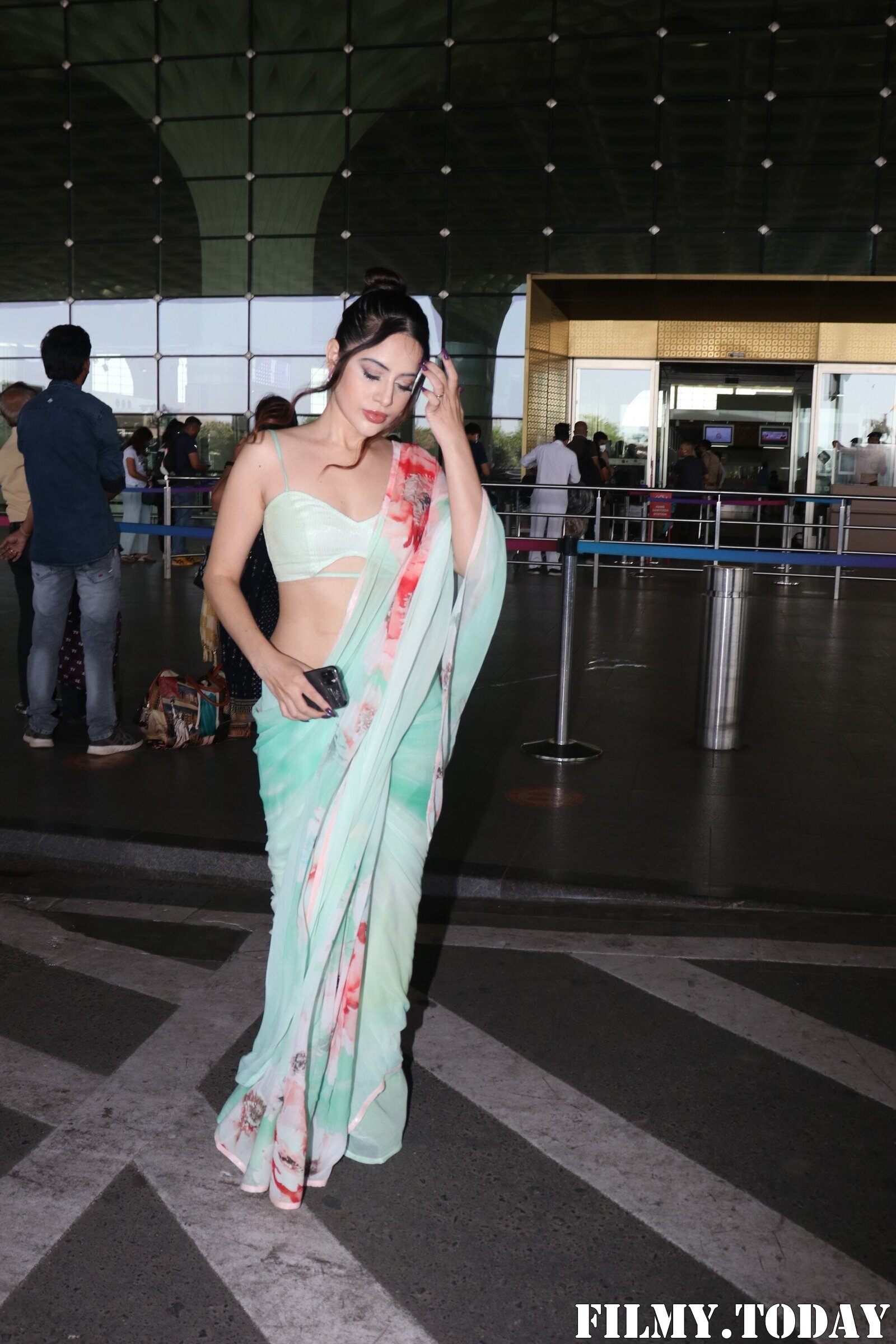 Urfi Javed - Photos: Celebs Spotted At Airport | Picture 1867374