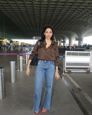 Shobita Dhulipala - Photos: Celebs Spotted At Airport | Picture 1867413