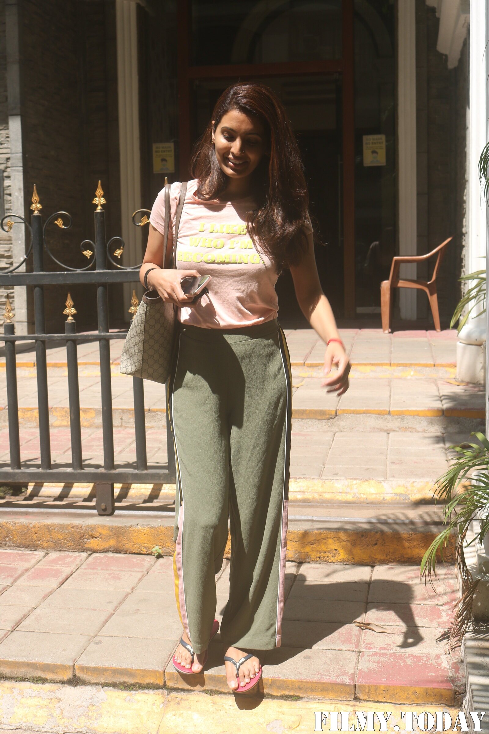 Geeta Basra - Photos: Celebs Spotted At Bandra | Picture 1867343