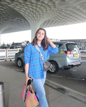 Nupur Sanon - Photos: Celebs Spotted At Airport | Picture 1867504