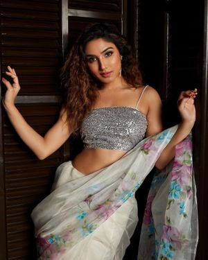 Donal Bisht Latest Photos | Picture 1886934