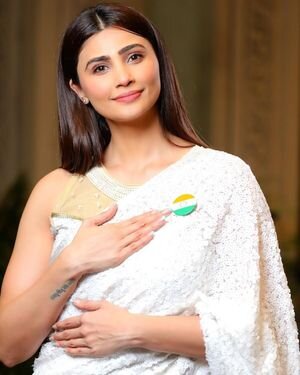 Daisy Shah Latest Photos | Picture 1887161