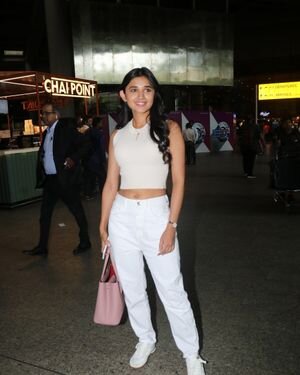 Kanika Mann - Photos: Celebs Spotted At Airport | Picture 1887569