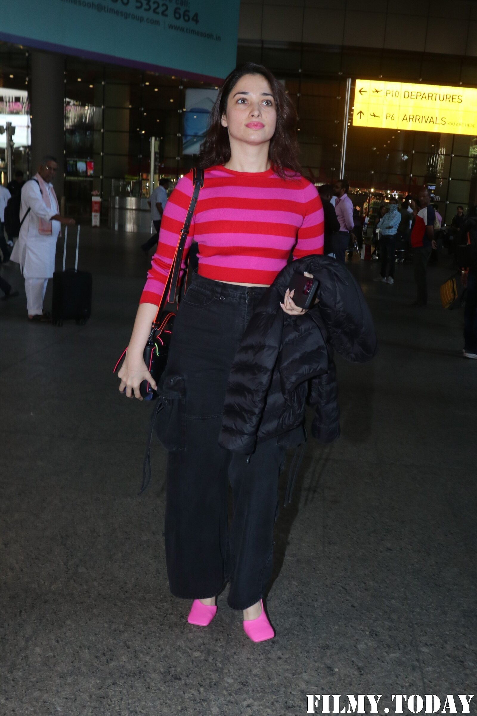Tamanna Bhatia - Photos: Celebs Spotted At Airport | Picture 1903378