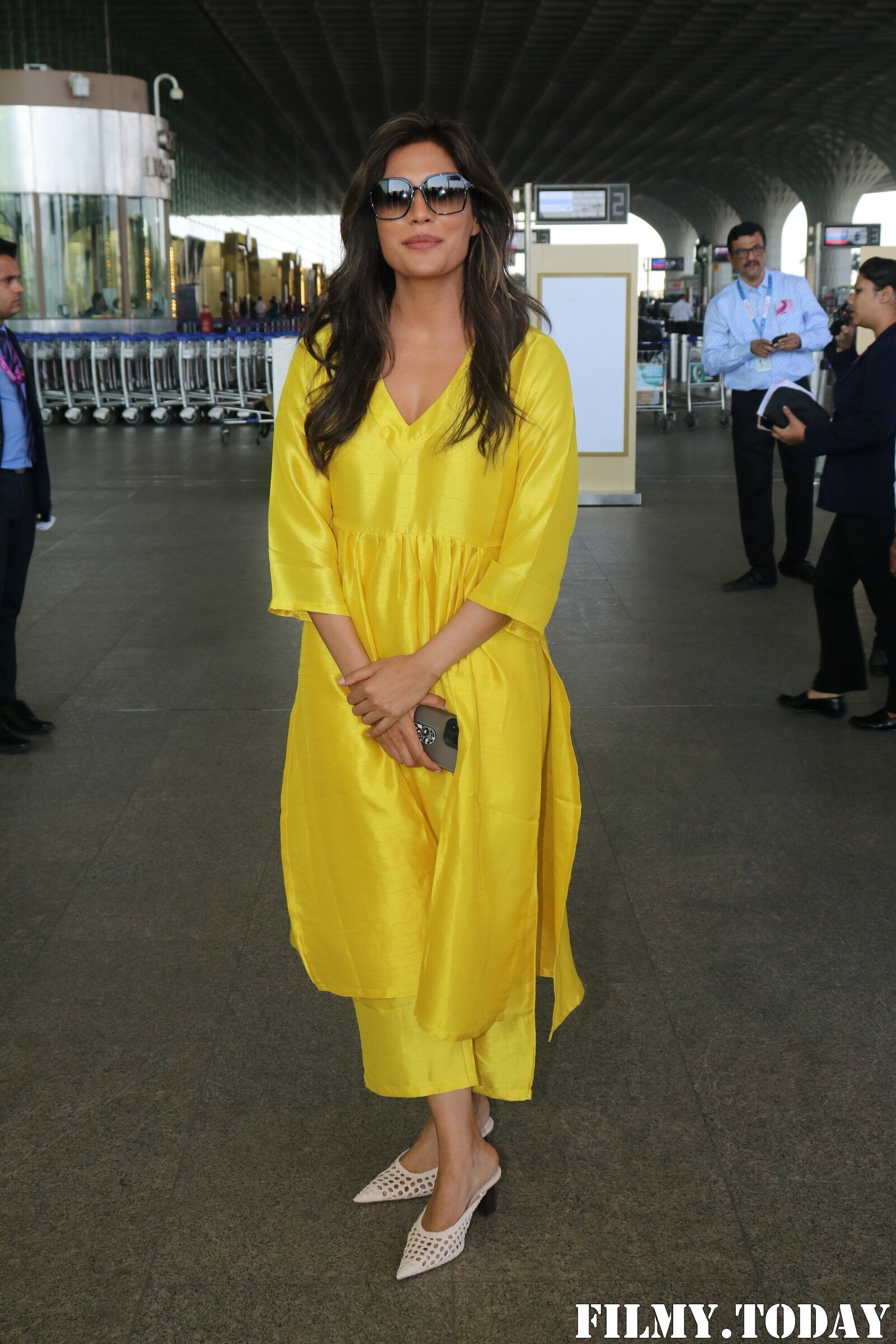 Chitrangada Singh - Photos: Celebs Spotted At Airport | Picture 1903573