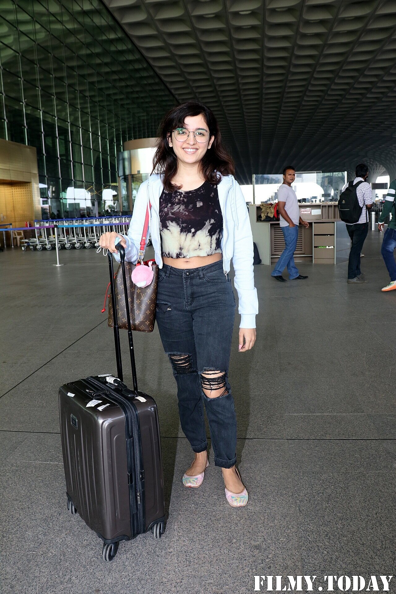 Shirley Setia - Photos: Celebs Spotted At Airport | Picture 1862148