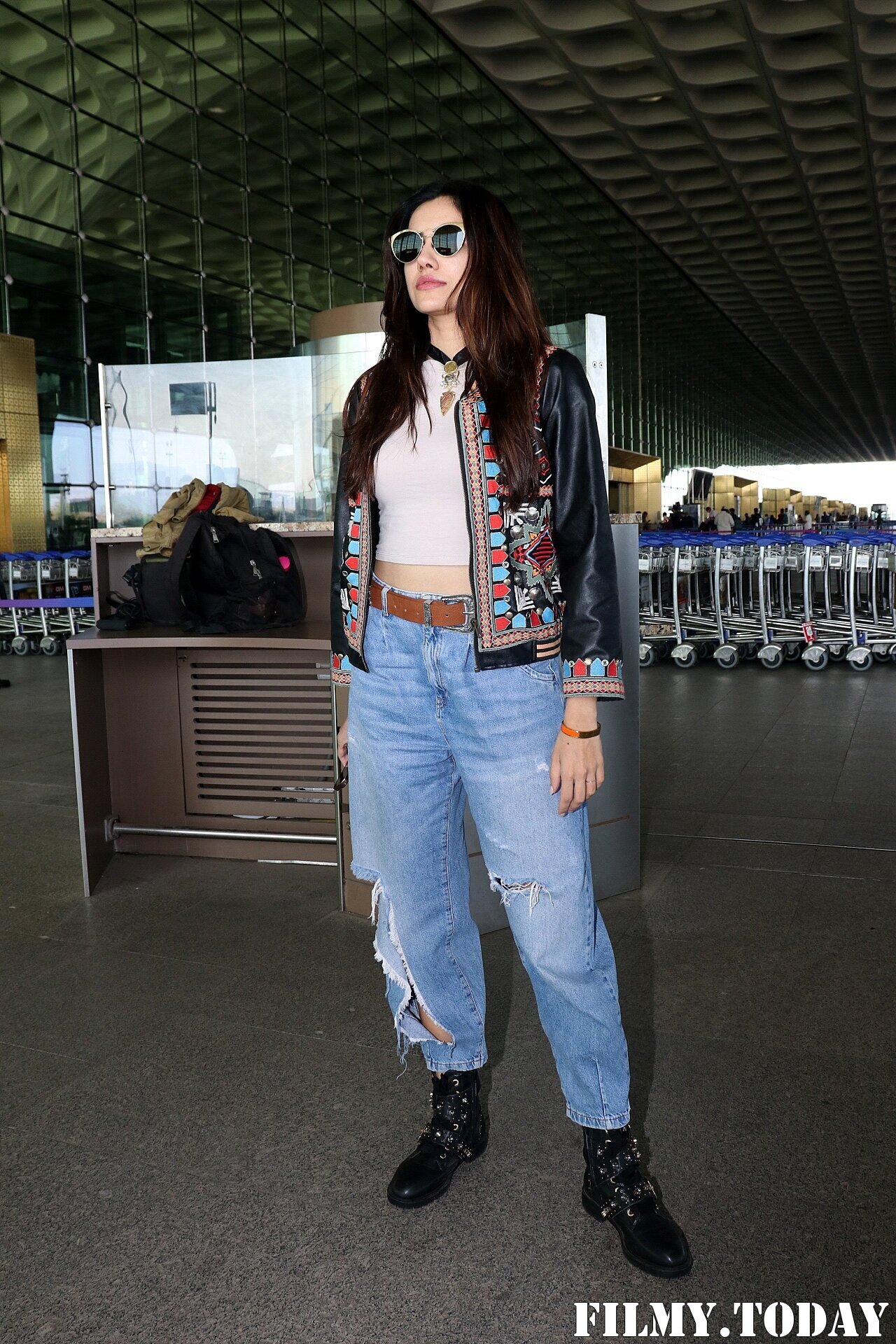 Sonnalli Seygall - Photos: Celebs Spotted At Airport | Picture 1862163
