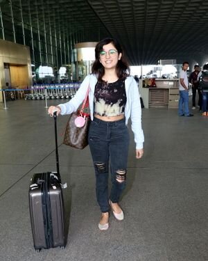 Shirley Setia - Photos: Celebs Spotted At Airport | Picture 1862149