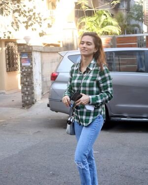 Gowri Pandit - Photos: Celebs Spotted At Bandra | Picture 1862105