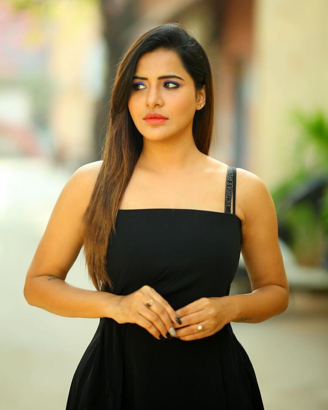 Ashu Reddy Latest Photos | Picture 1863780