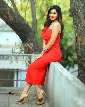 Ashu Reddy Latest Photos | Picture 1863715