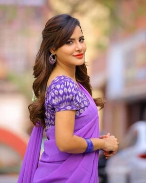 Ashu Reddy Latest Photos | Picture 1863847