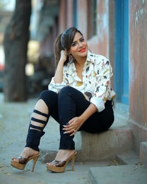 Ashu Reddy Latest Photos | Picture 1863805