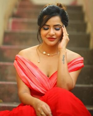 Ashu Reddy Latest Photos | Picture 1863752