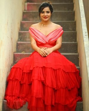 Ashu Reddy Latest Photos | Picture 1863712