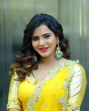 Ashu Reddy Latest Photos | Picture 1863703
