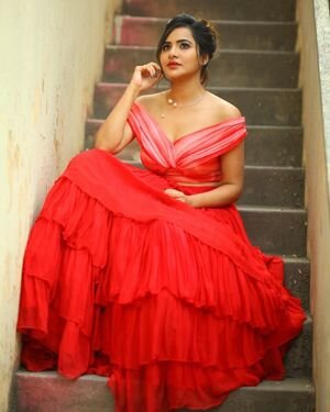 Ashu Reddy Latest Photos | Picture 1863682