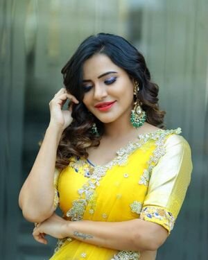 Ashu Reddy Latest Photos | Picture 1863693