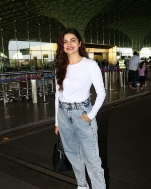 Prachi Desai - Photos: Celebs Spotted At Airport | Picture 1864781
