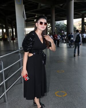 Urvashi Rautela - Photos: Celebs Spotted At Airport | Picture 1865237