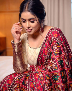 Actress Poorna aka Shamna Kasim Latest Photos | Picture 1865975