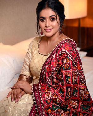 Actress Poorna aka Shamna Kasim Latest Photos