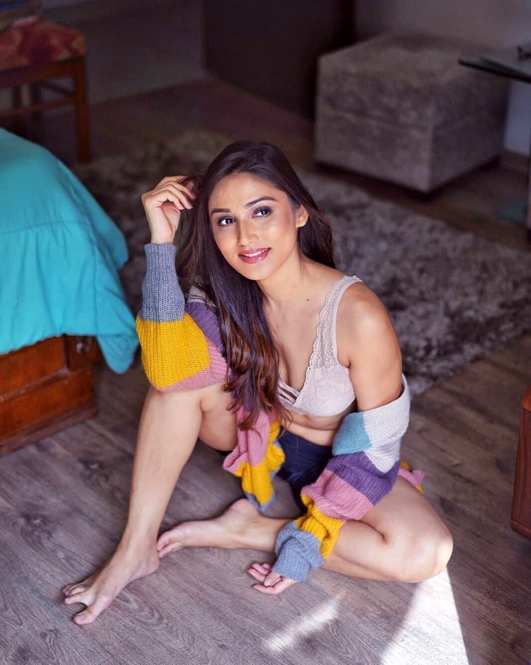 Donal Bisht Latest Photos | Picture 1856942