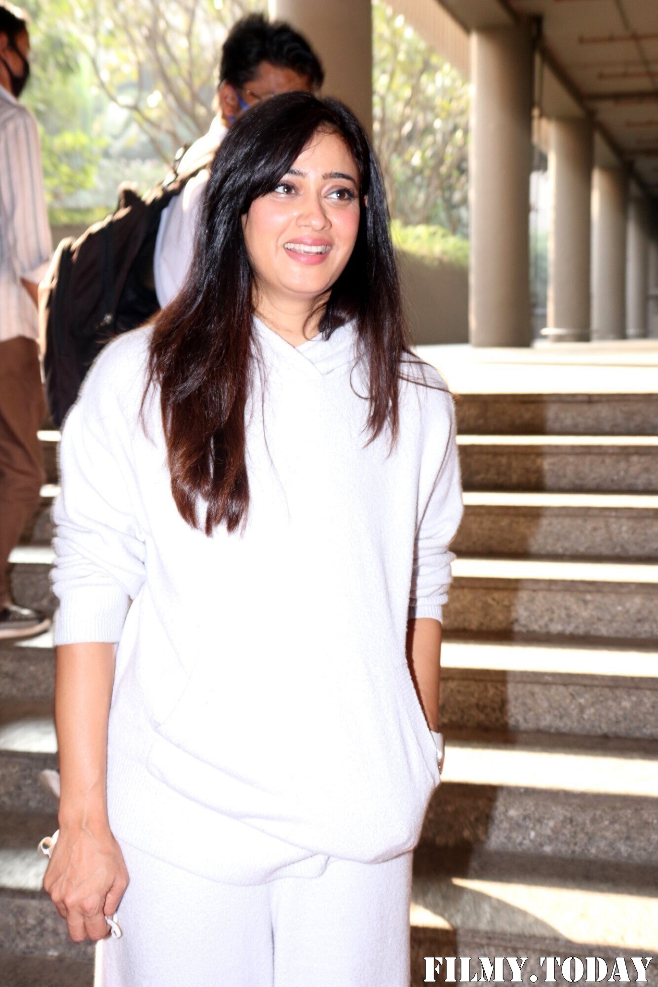Shweta Tiwari - Photos: Celebs Spotted At Airport | Picture 1857058