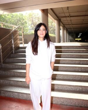 Shweta Tiwari - Photos: Celebs Spotted At Airport | Picture 1857055
