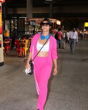 Tanisha Mukherjee - Photos: Celebs Spotted At Airport | Picture 1858118