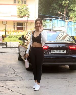 Neha Sharma - Photos: Celebs Spotted Post Gym Workout | Picture 1860367