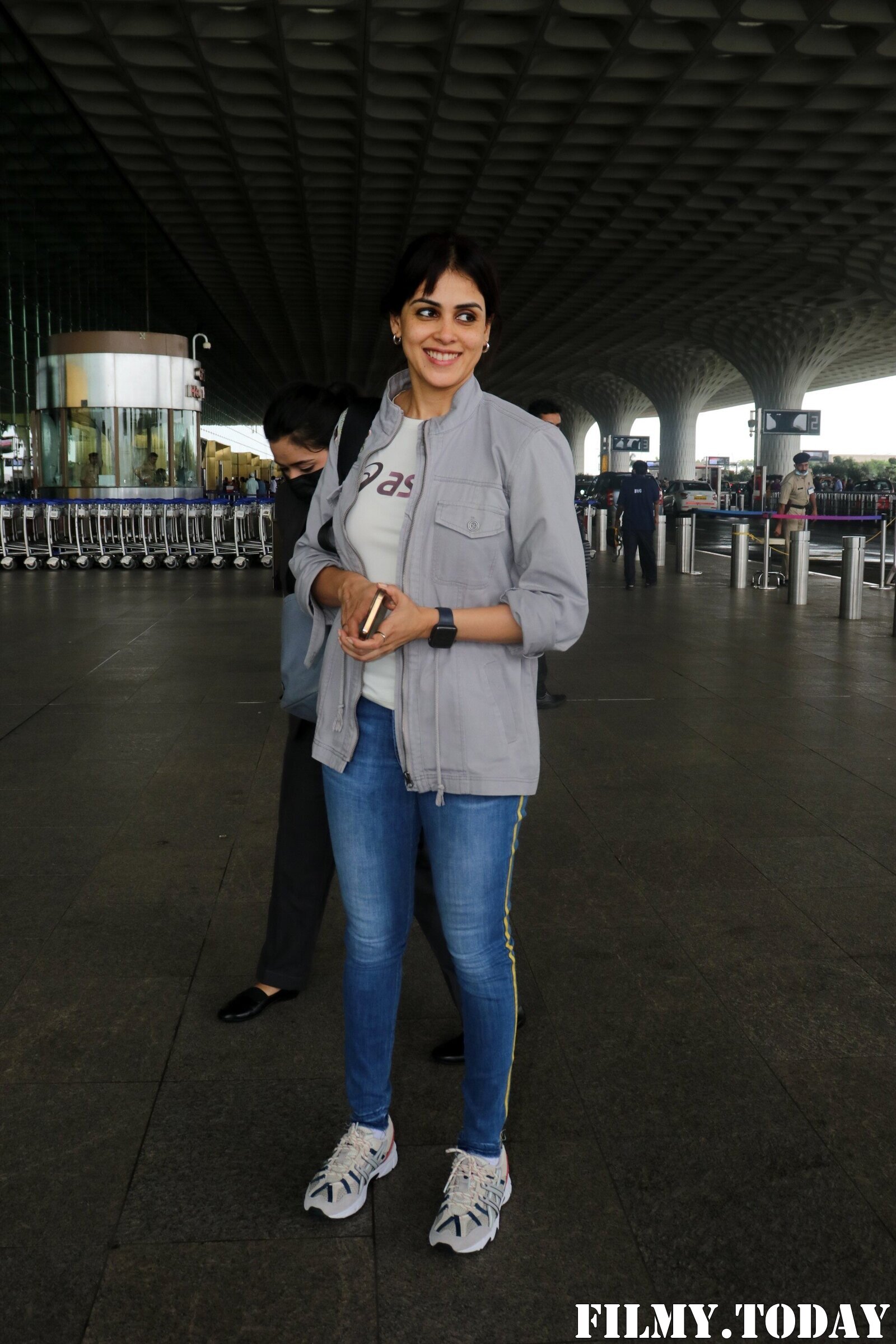 Genelia D Souza - Photos: Celebs Spotted At Airport | Picture 1879939