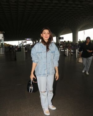 Hansika Motwani - Photos: Celebs Spotted At Airport | Picture 1881238