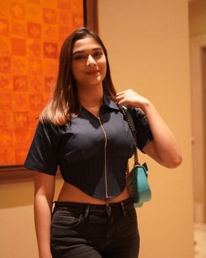 Saiee Manjrekar - Photos: Celebs Spotted At Jw Hotel | Picture 1881262