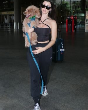 Giorgia Andriani - Photos: Celebs Spotted At Airport | Picture 1883233