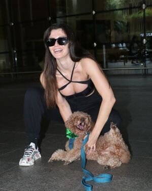 Giorgia Andriani - Photos: Celebs Spotted At Airport | Picture 1883235