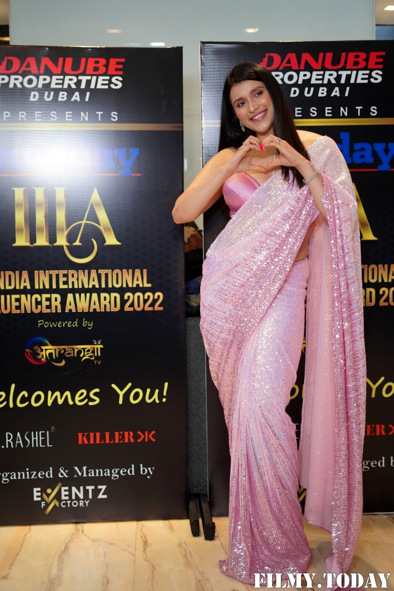 Mannara Chopra - Photos: Midday India International Influencer Awards 2022 | Picture 1883265