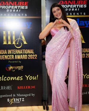 Mannara Chopra - Photos: Midday India International Influencer Awards 2022