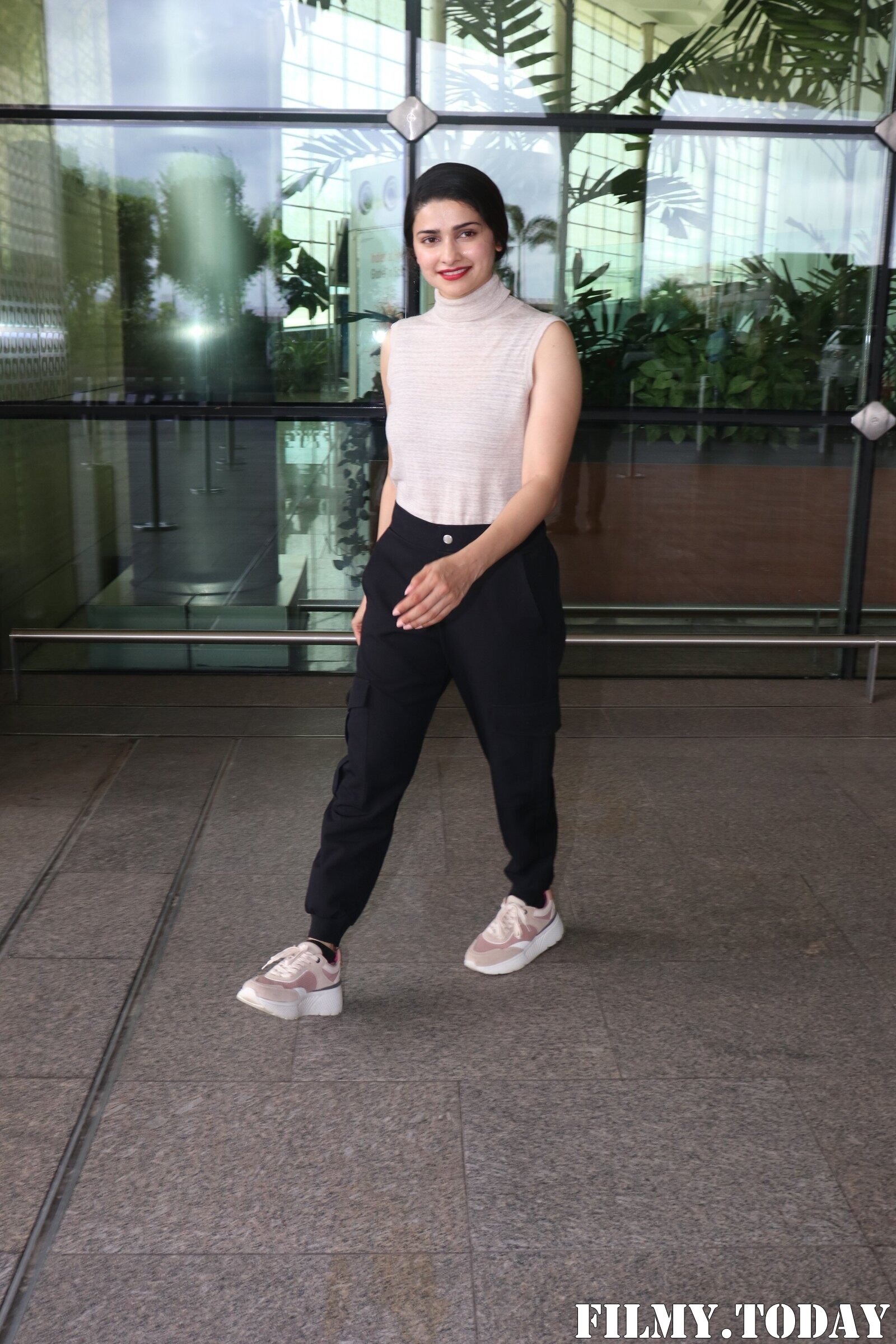 Prachi Desai - Photos: Celebs Spotted At Airport | Picture 1868849
