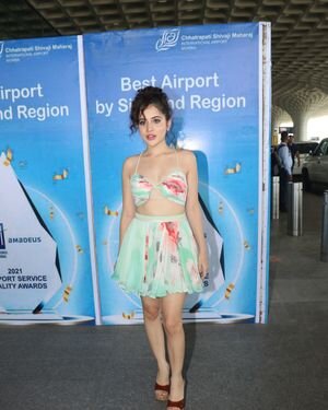 Urfi Javed - Photos: Celebs Spotted At Airport | Picture 1868904