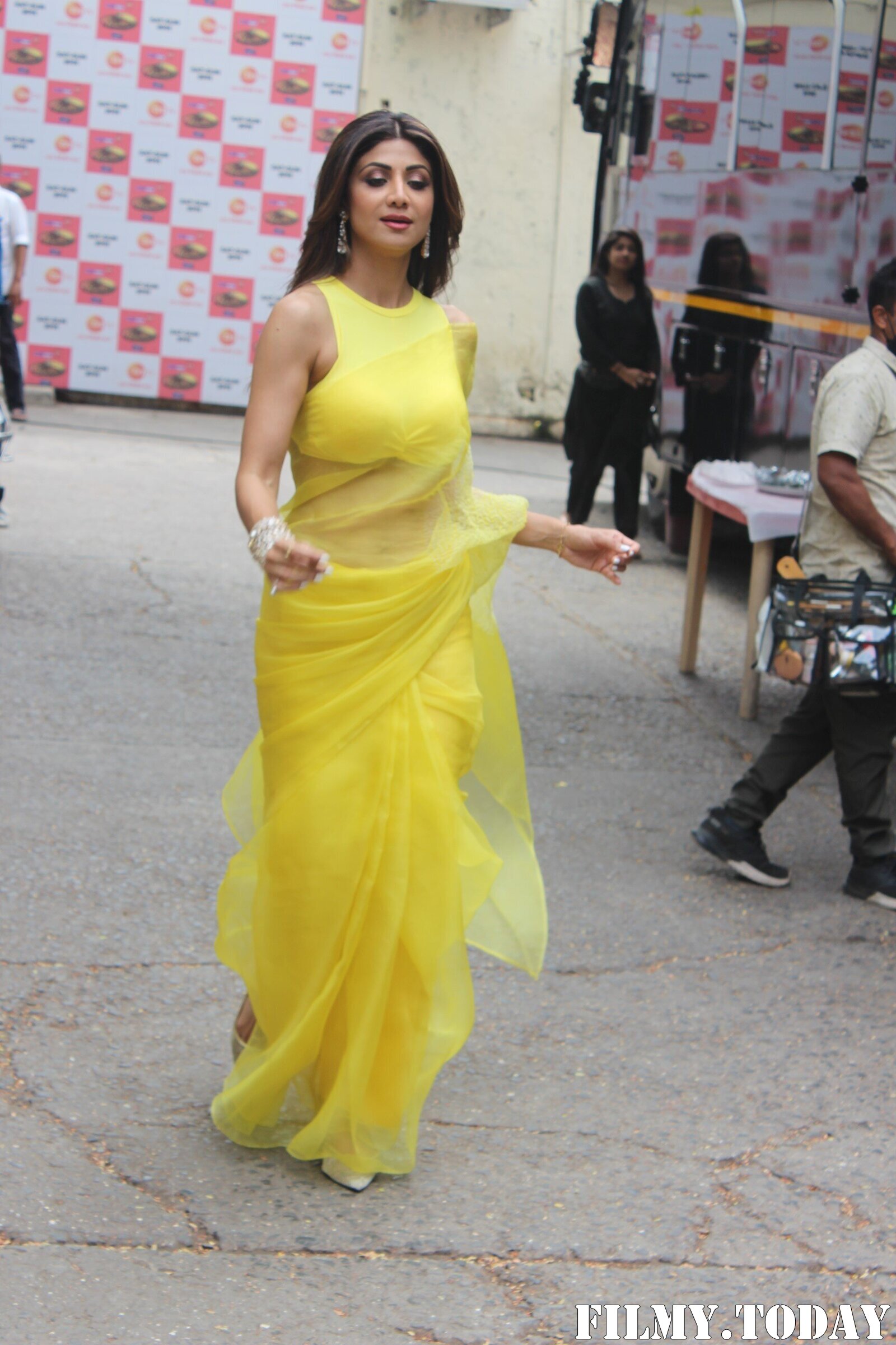 Shilpa Shetty - Photos: Celebs Spotted At Dance India Dance Set | Picture 1868826