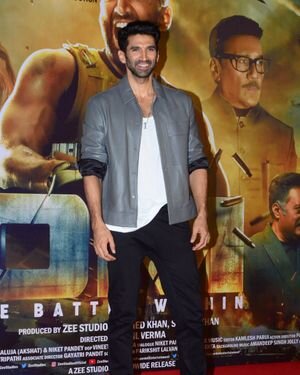 Sidharth Malhotra - Photos:  Trailer Launch Of OM: The Battle Within | Picture 1868901