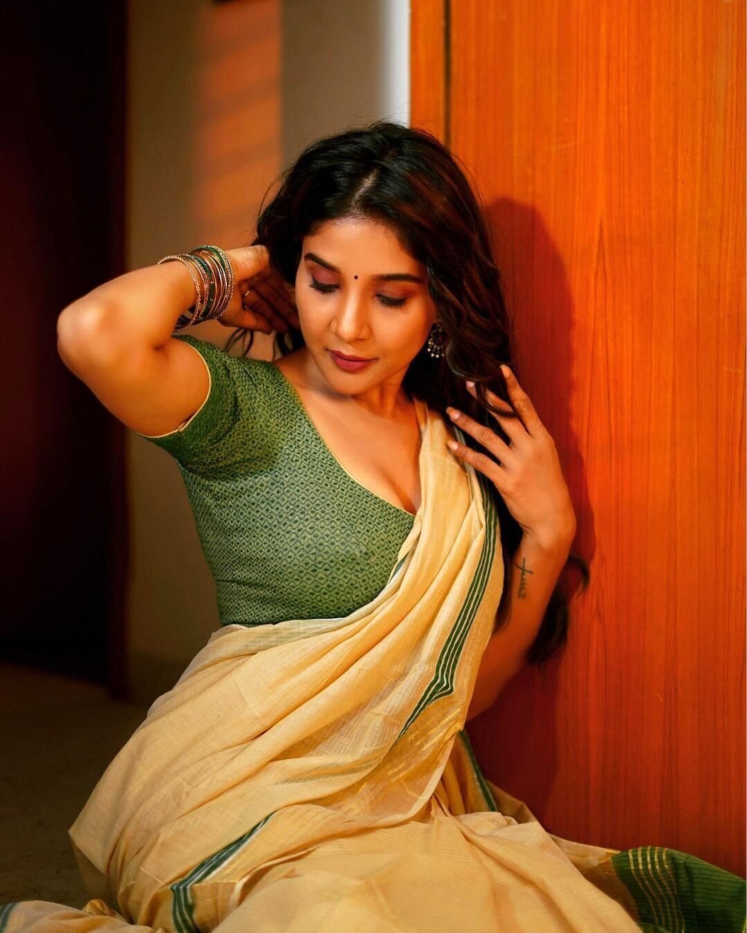 Sakshi Agarwal Latest Photos | Picture 1872584