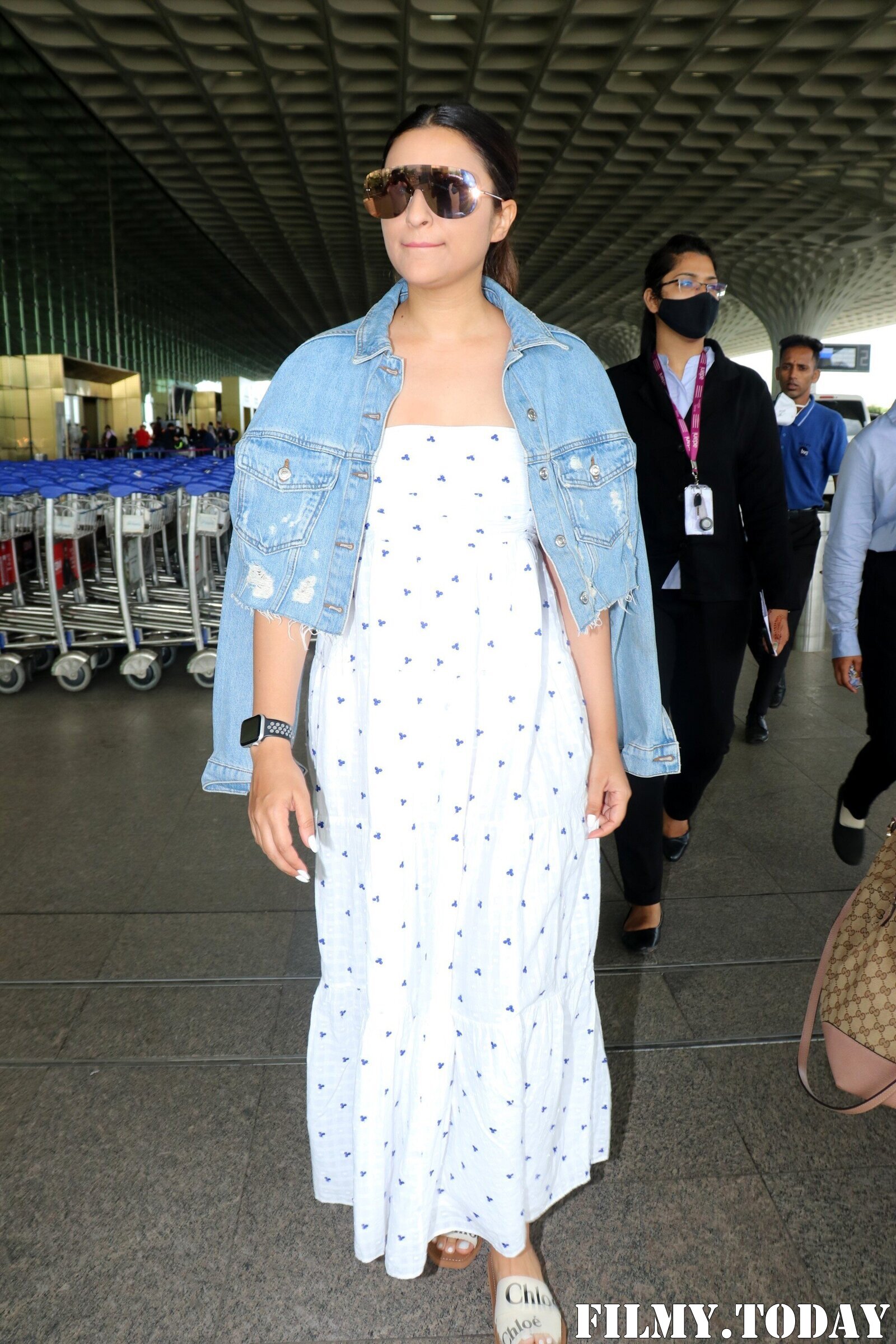 Parineeti Chopra - Photos: Celebs Spotted At Airport | Picture 1873145